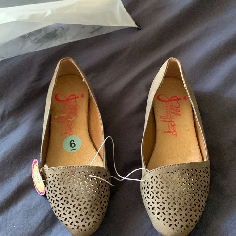 Jelly pop memory foam size 6